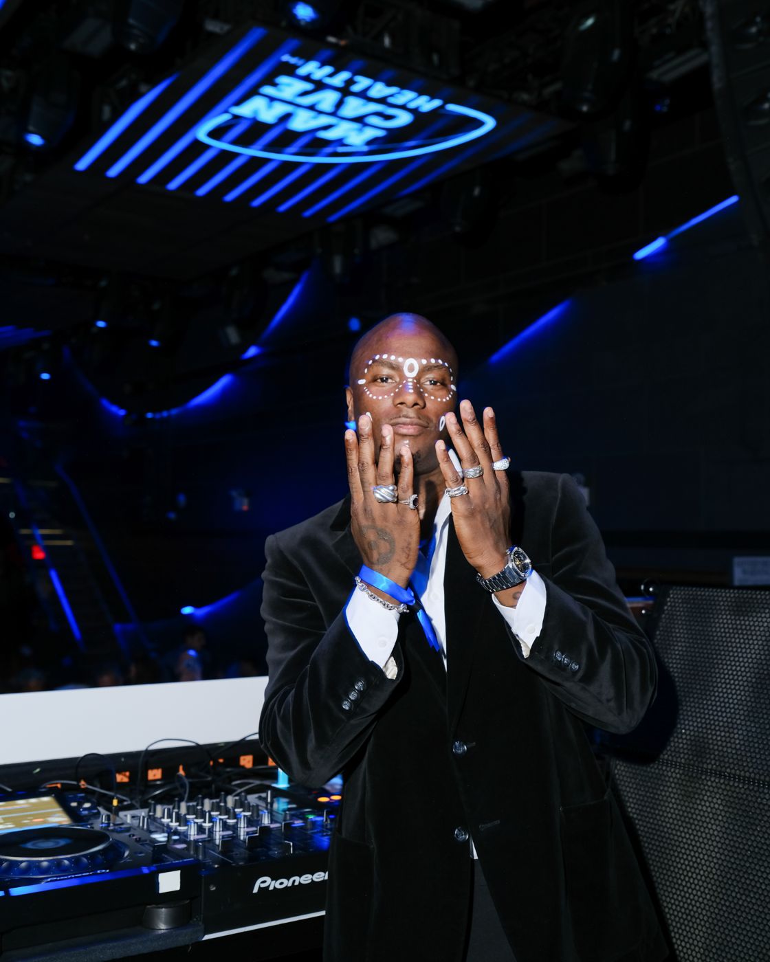 Guests and performances at the inaugural Man Cave Health Blue Ball